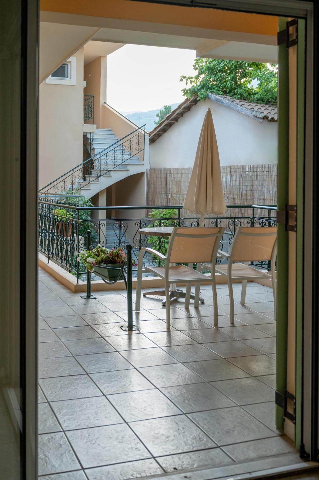 Konstantinos Hotel & Apartments 2 Nydri  Zewnętrze zdjęcie